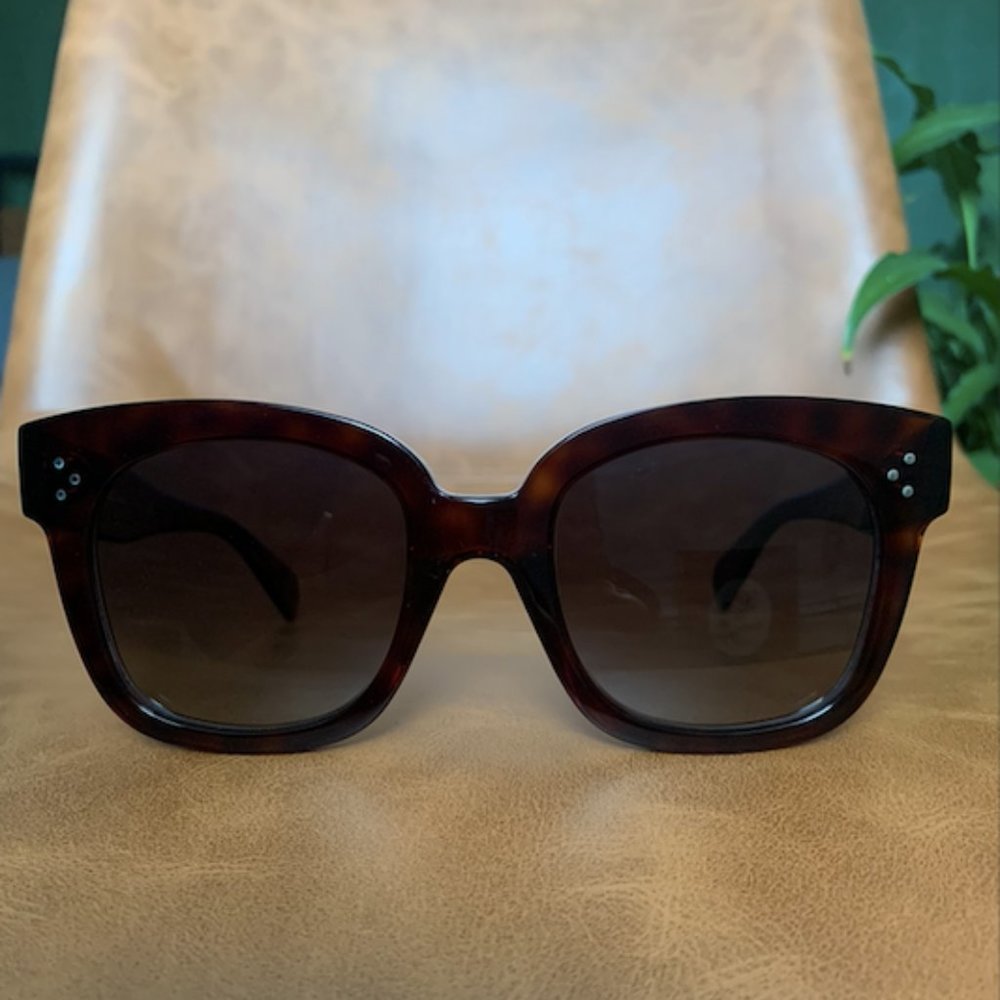 Celine Cateye polarized sunglasses NWOT